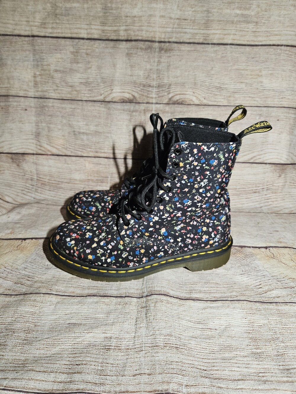 Dr Martens Page floral canvas 8 eye boots - Picture 2 of 10